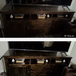  TV 75 inch,with a TV stand