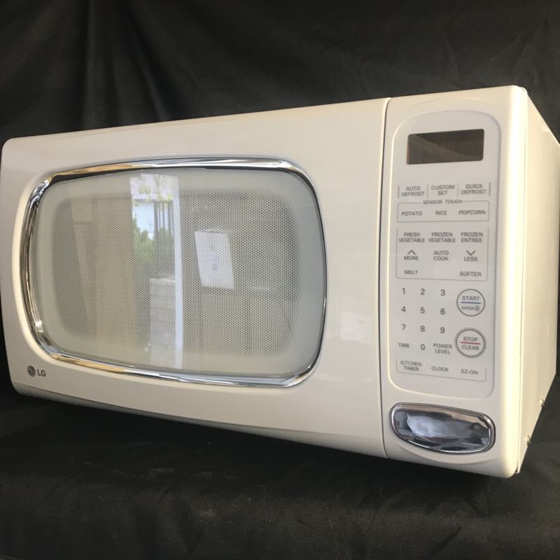 LG LRM1260SW 1.2 cu ft Microwave (White)