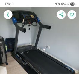 Horizon 7.0 AT Treadmill in great condition