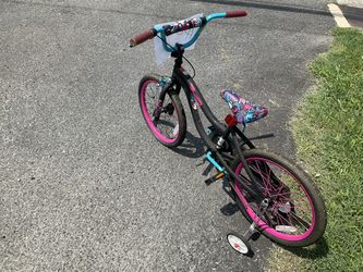 Girls. Monster High Bike