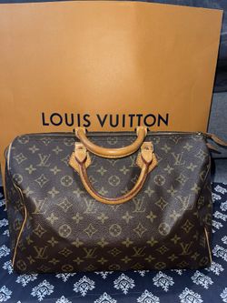 Louis Vuitton Speedy 35