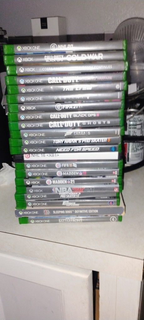 21 Xbox One Games With Storage Unit