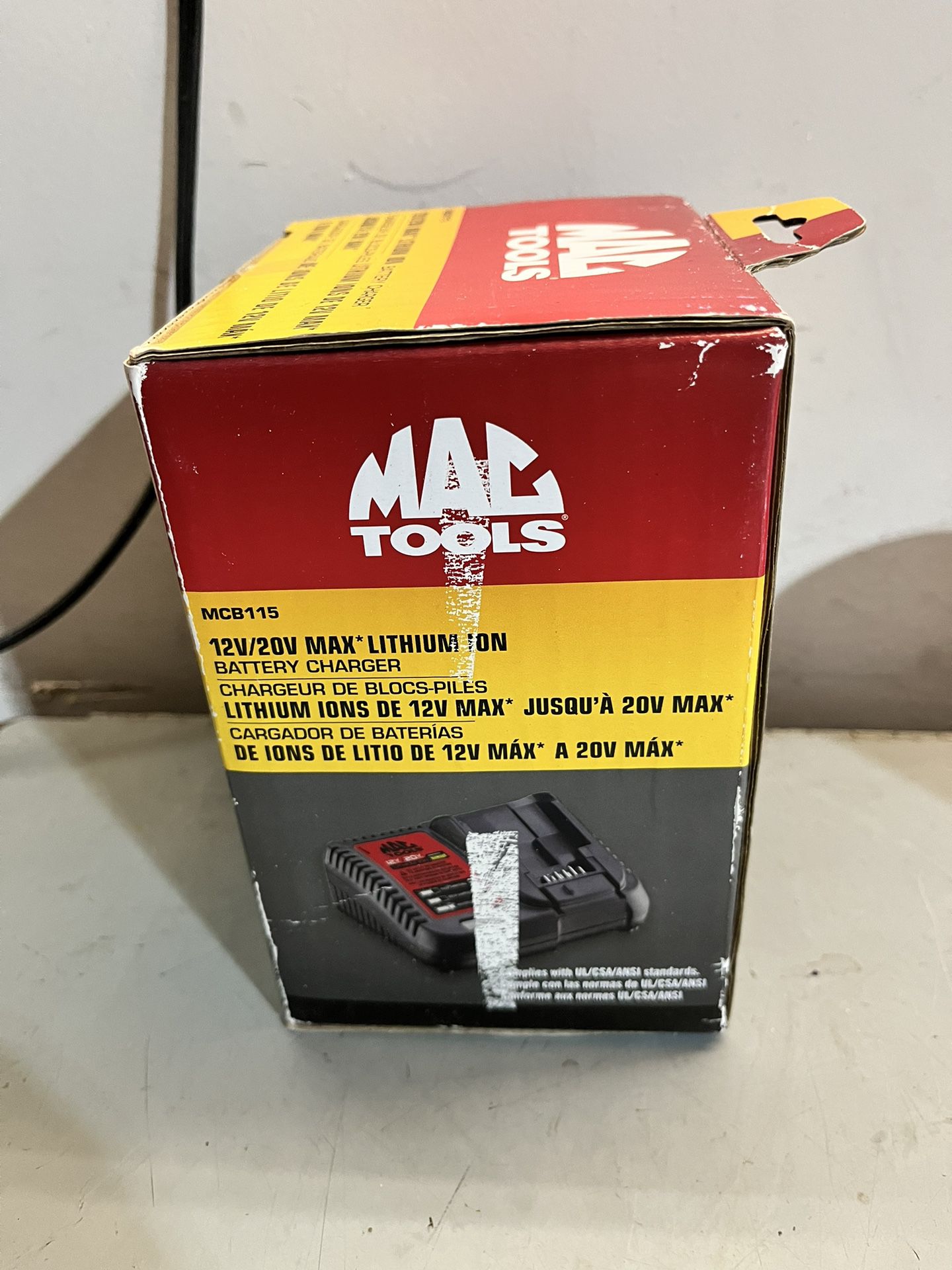 OEM Black & Decker LCS12 12V Max Lithium-ION Power Tool Battery Charger for  Sale in Bloomfield, NJ - OfferUp