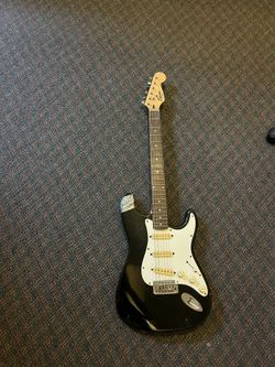FENDER SQUIER STRAT