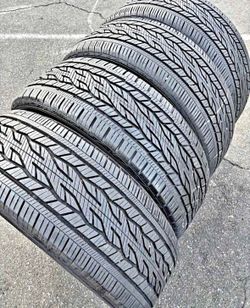 Set 255/55-20 continental con el 80% de vida