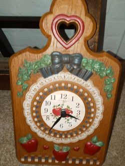 Apple clock works good