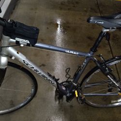 SCHWINN ULTRA 2 GRAPHITE RACE BIKE 