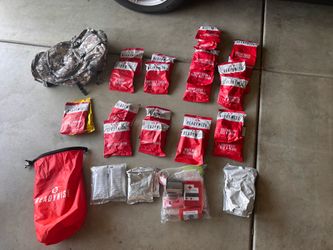 PREPPER/CAMPING/HIKING SUPPLIES