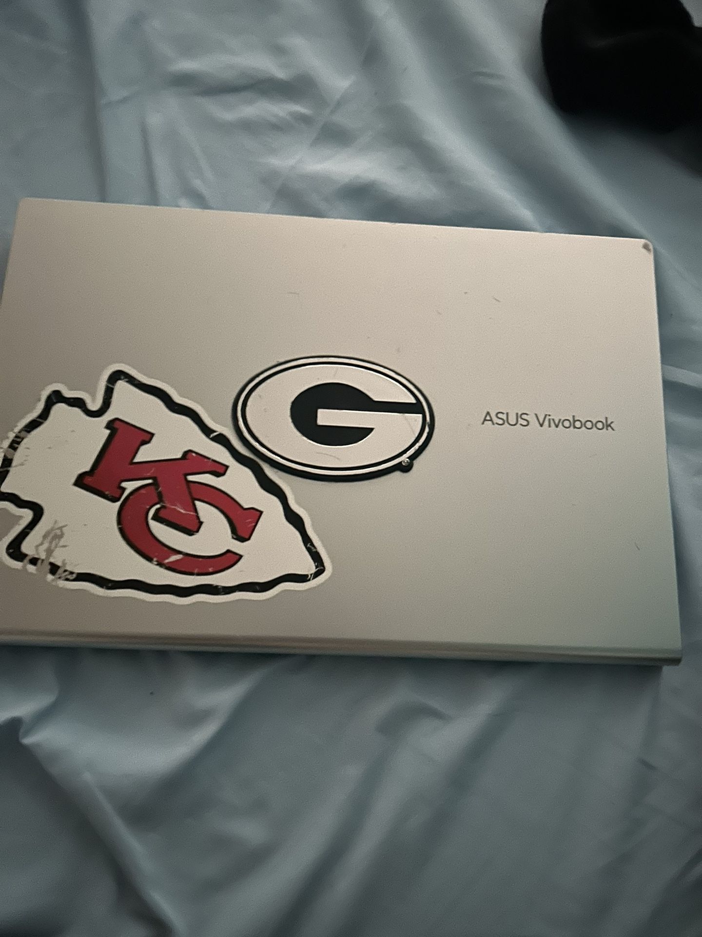 ASUS Vivobook Laptop