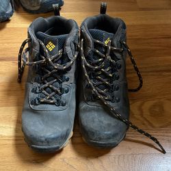 Columbia Kid Hiking Shoes