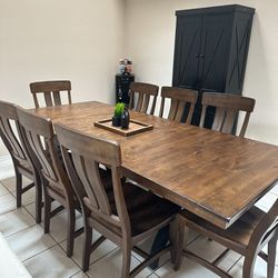 6 To 8 Person Table With Chairs
