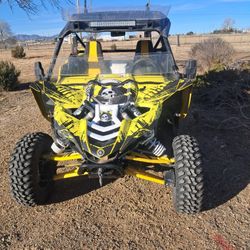 2016 yamaha 1000se..side by side 