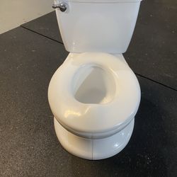 Summer Infant Toddler Potty Training Toilet – Realistic Flushing Style