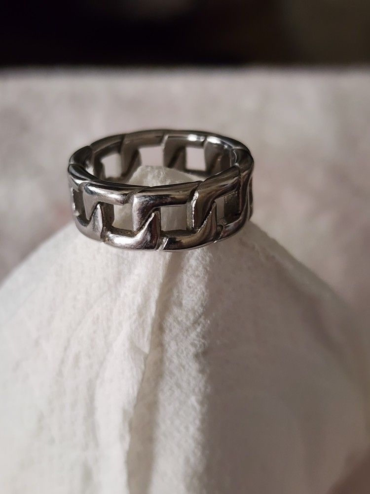 WOMENS STERLING SILVER RING