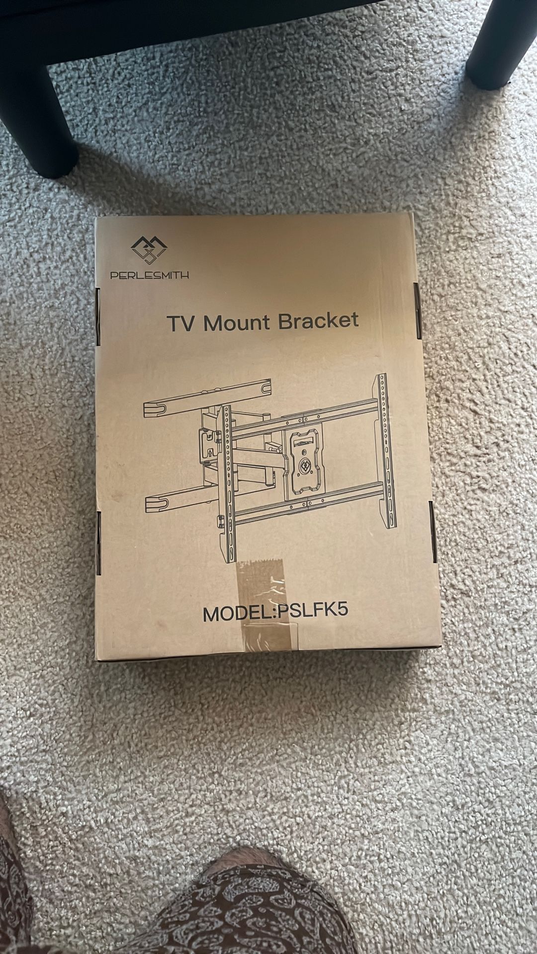 TV mount bracket 65”
