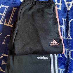 Adidas sweats women size in photos