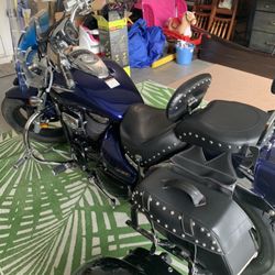 2005 Suzuki Boulevard 805