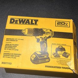 New 20-Volt MAX Lithium-lon Cordless 1/2 in. Drill/Driver Kit With Bonus 20-Volt MAX 1.5Ah Battery