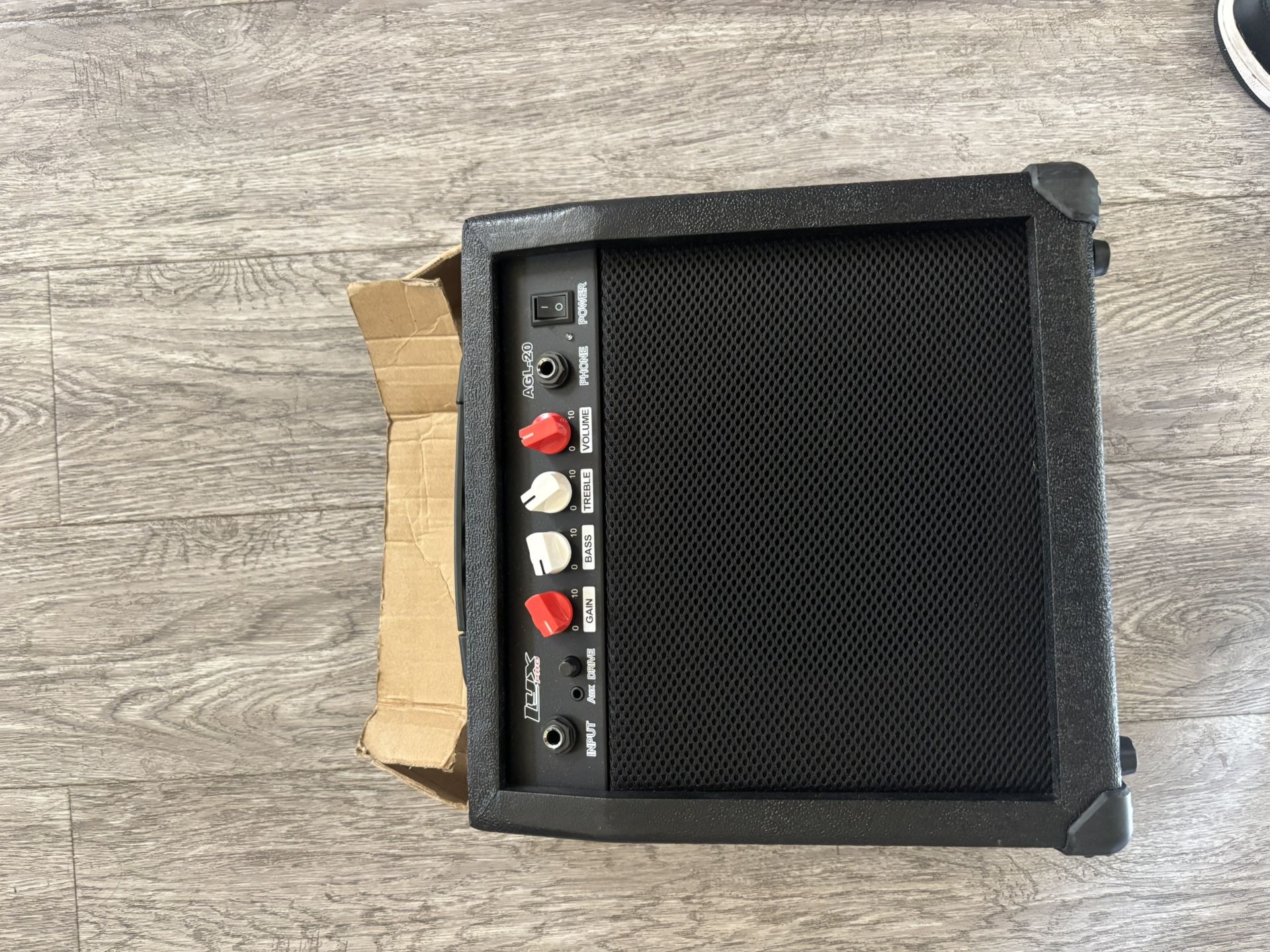 Guitar Amplifier