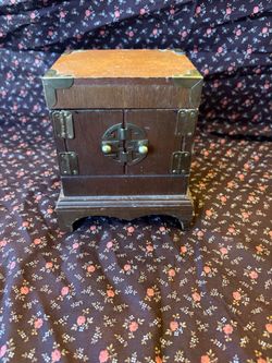 Vintage wooden mini chest