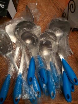 New kitchen hardware blue