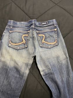 Women’s Rock and Republic jeans.