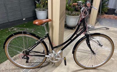 Critical Cycles Beaumont Classic City Bike in  NES Condition