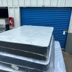 Full Size Mattress And Box Spring 