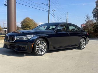 2018 BMW 750i