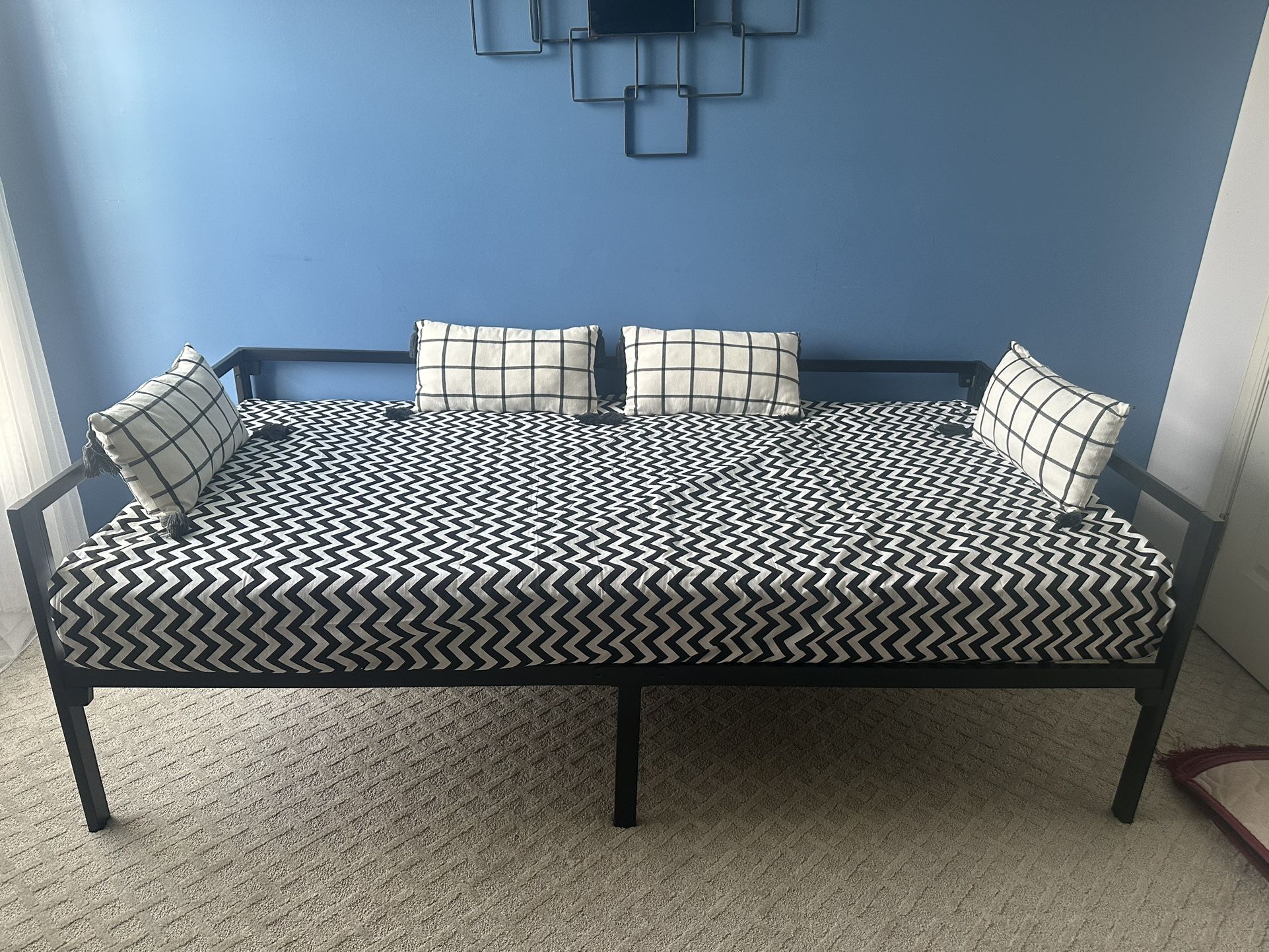 Metal Day Bed with Mattress & Cover