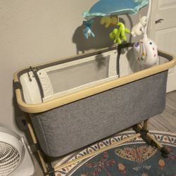 Amke Baby Bassinet, Co Sleeper Web, Fisher-Price Lights Sounds And Projector Baby Mobile For Crib Or Bassinet