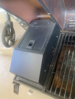 small pitt boss smoker bbq