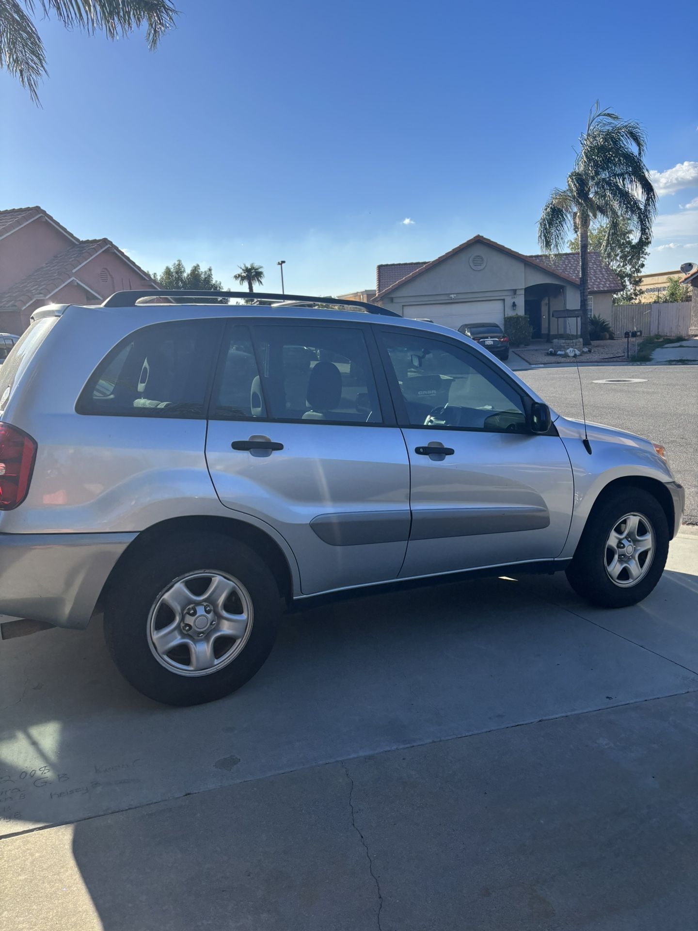 2004 Toyota Rav
