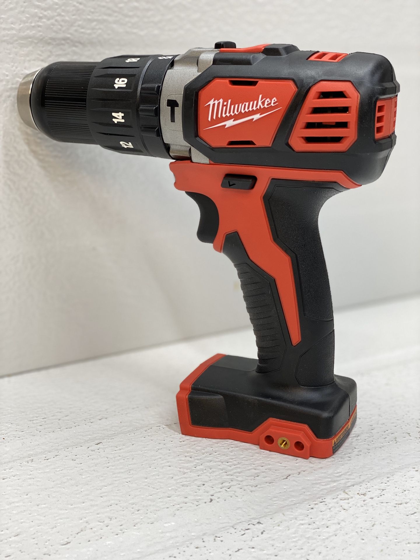 Milwaukee M18 18-Volt Lithium-Ion Cordless 1/2 in. Hammer Drill/Driver (Tool-Only)