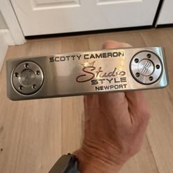 Scotty Cameron 2025 Studio Style Newport Blade Putter
