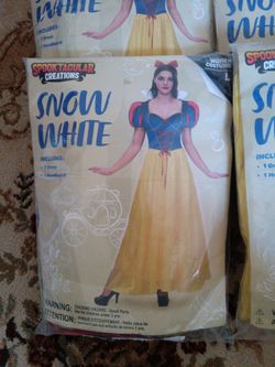 Disney Snow White Ladies New  Costume New