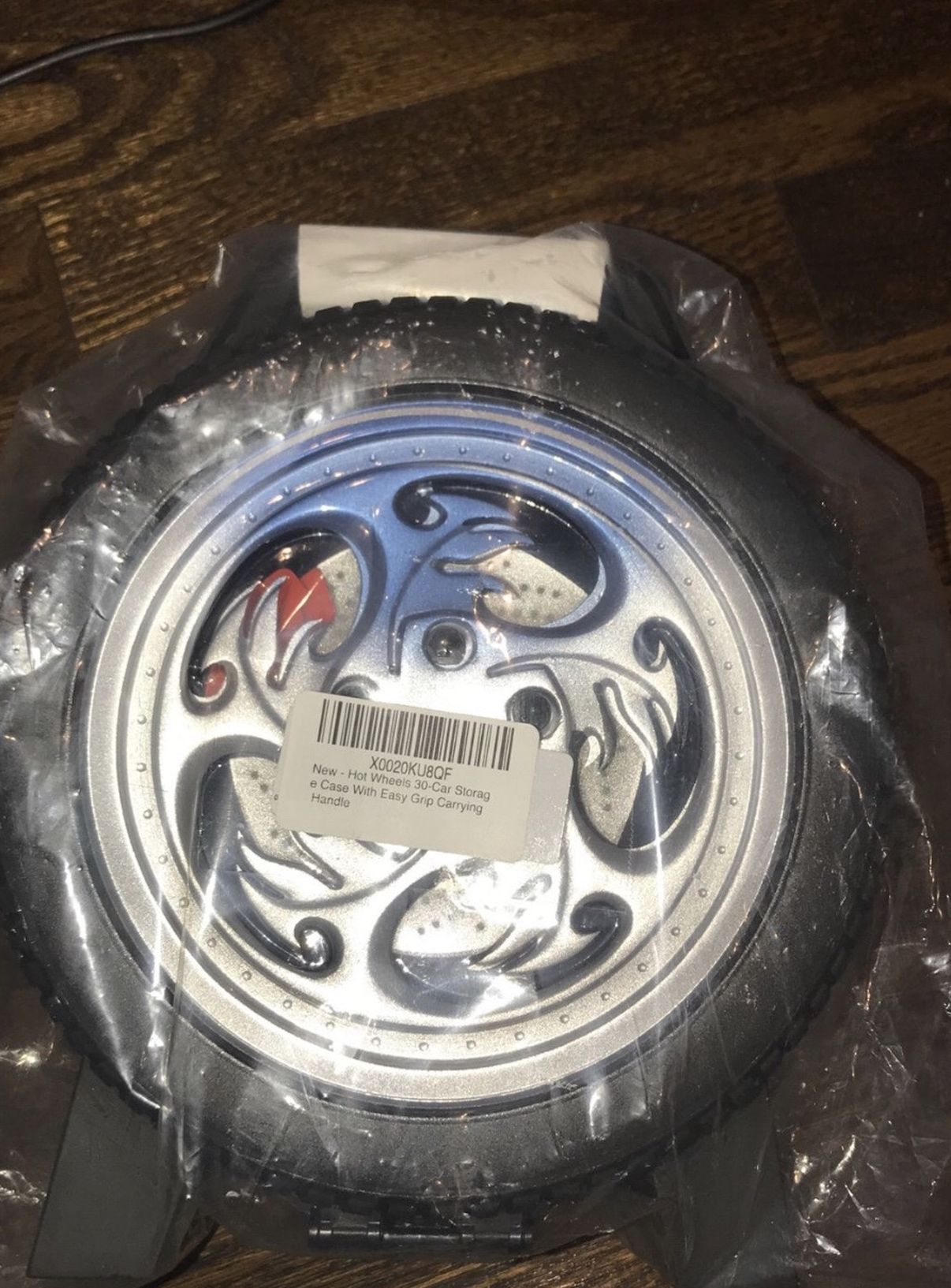 Hot wheels 30 car storage case easy grip handle wheel shape