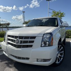2013 Cadillac Escalade