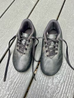 Soccer cleats (size 11)