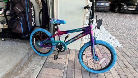 Kent Illusion BMX Bike