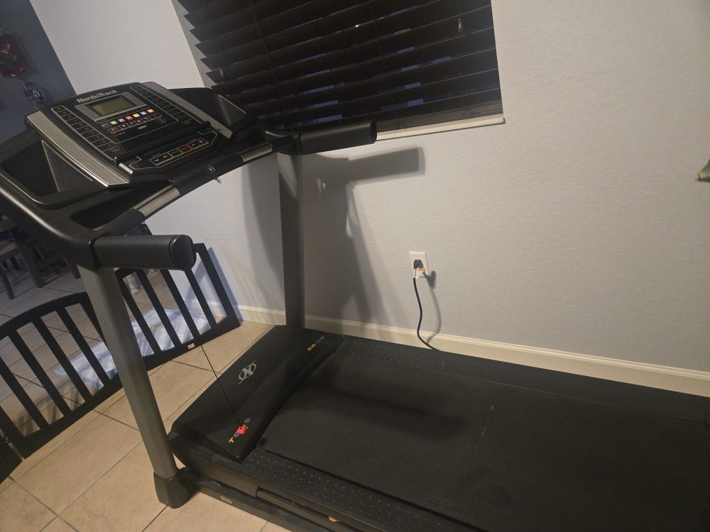 Treadmill For Sale