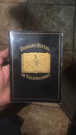 Secret sacred Masonic handbook Duncan’s Ritual of Free Masonry