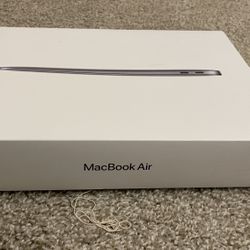 Macbook air 13 256 SSD 8GB RAM