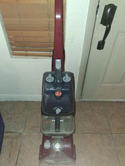 Hoover powerscrub deluxe carpet cleaner