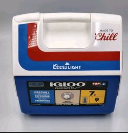 Coors Light Igloo Playmate Pal 7 Qt Cooler - Very Good Condition