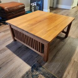 Coffee Table 
