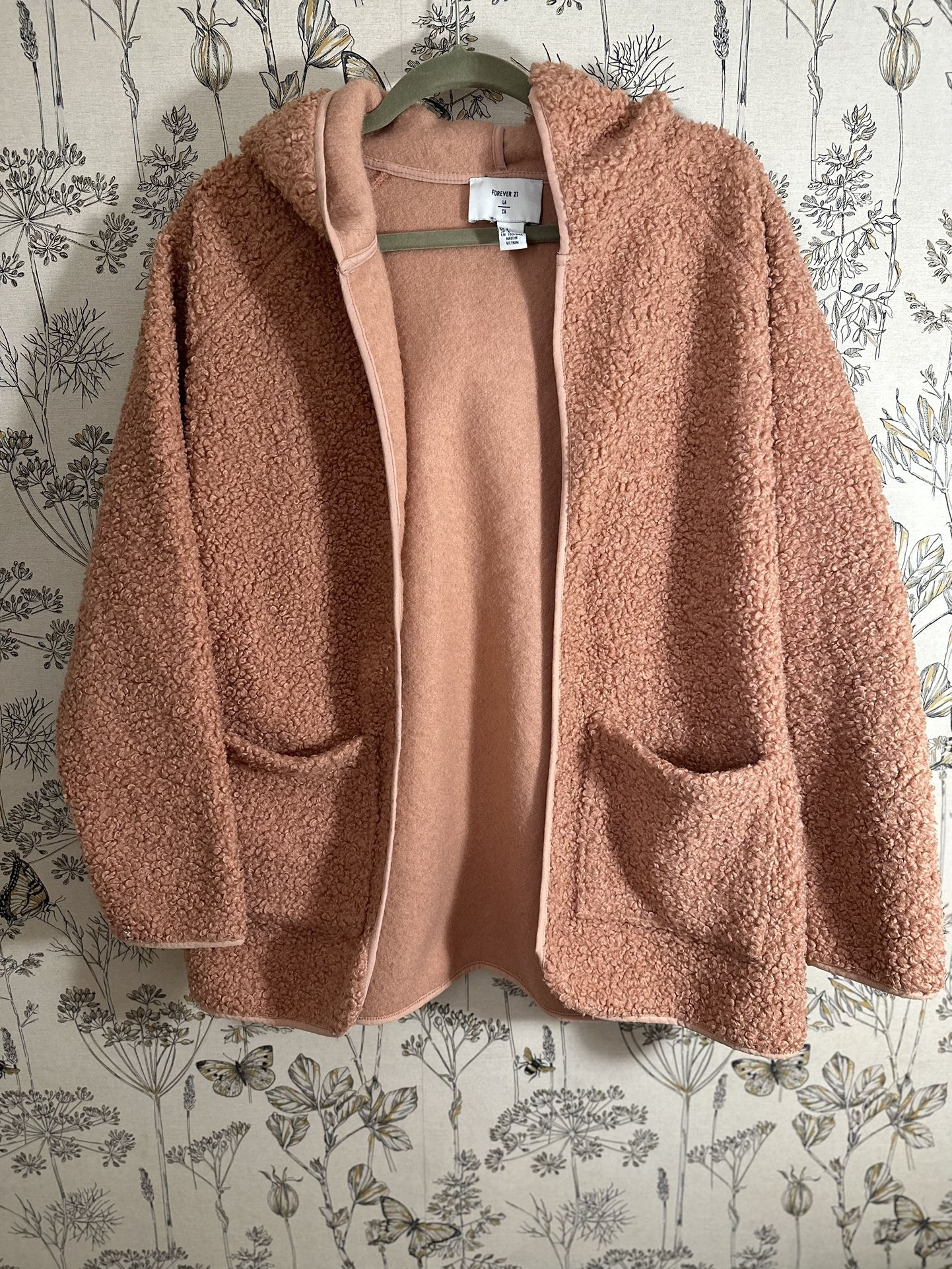 Forever 21 Sherpa Hooded Pink Fleece/Jacket Size S