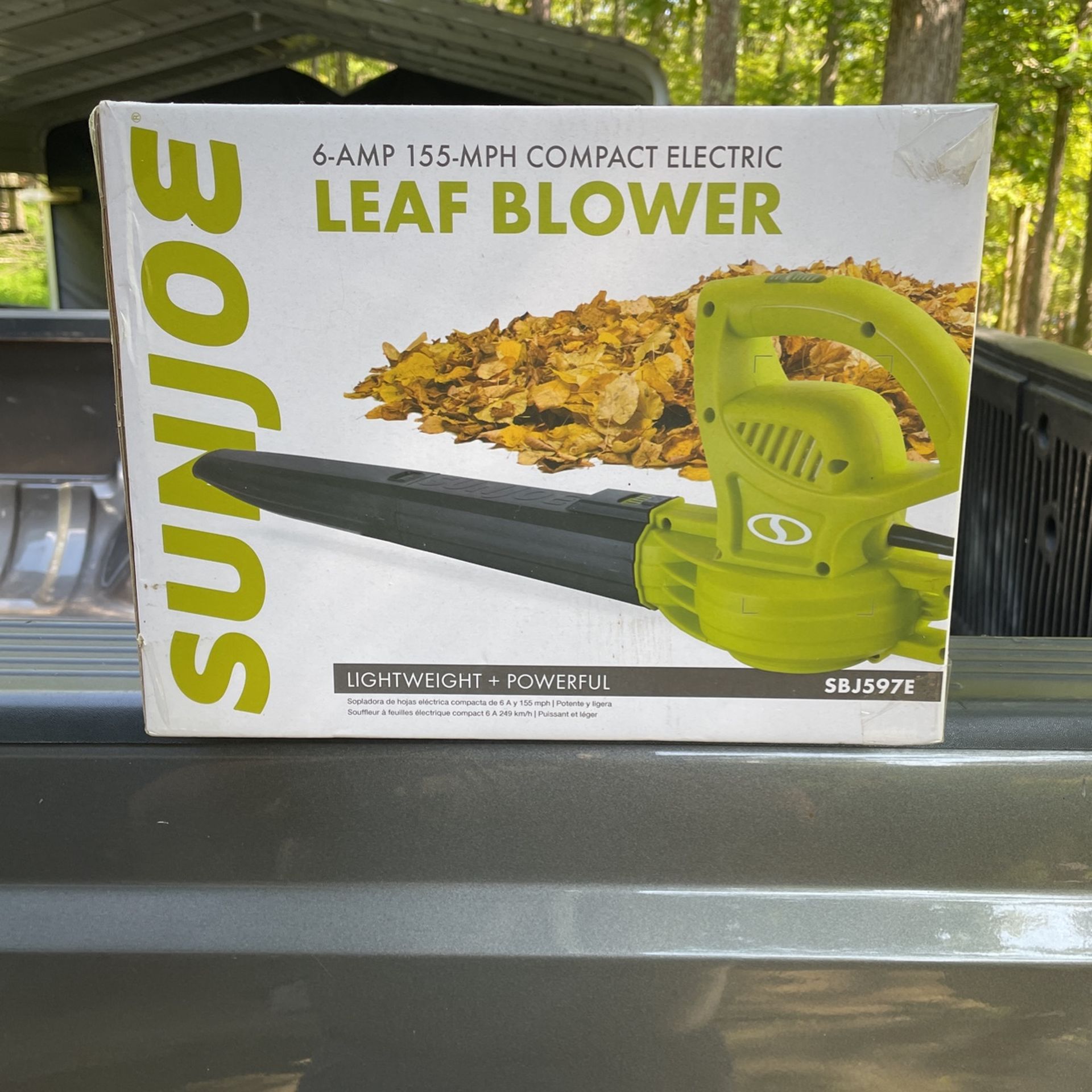 Leaf Blower