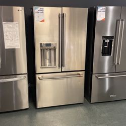 GE Cafe Stainless Steel Full Depth Refrigerator‼️