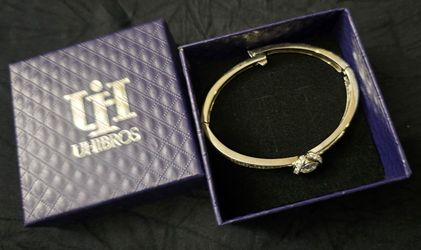Cubic Zirconia Silver White Gold Plated Bangle Bracelet